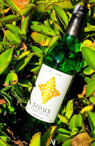 SIDUS PREMIUM WHITE WINE