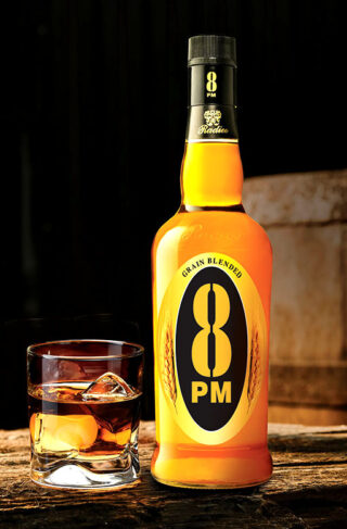 8 PM RESERVA EXQUISITE BLENDED WHISKY