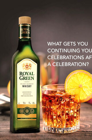 ROYAL GREEN DELUXE BLENDED WHISKY